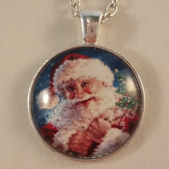 Silver Santa Claus Cabochon Pendant Necklace 20" Party Gift - Picture 1 of 3